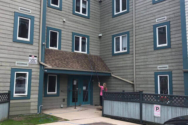 Low-Rise Multi-Story Residential Window Cleaning, Moncton